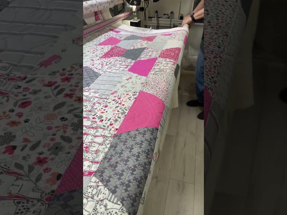 Barb’s “Cat’s Meow” quit - Longarm quilted by Maynard Longarm Quilting