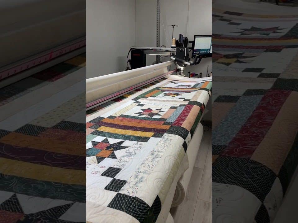 Diane’s “Shashed Stars” quilt - Longarm quilted by Maynard Longarm Quilting