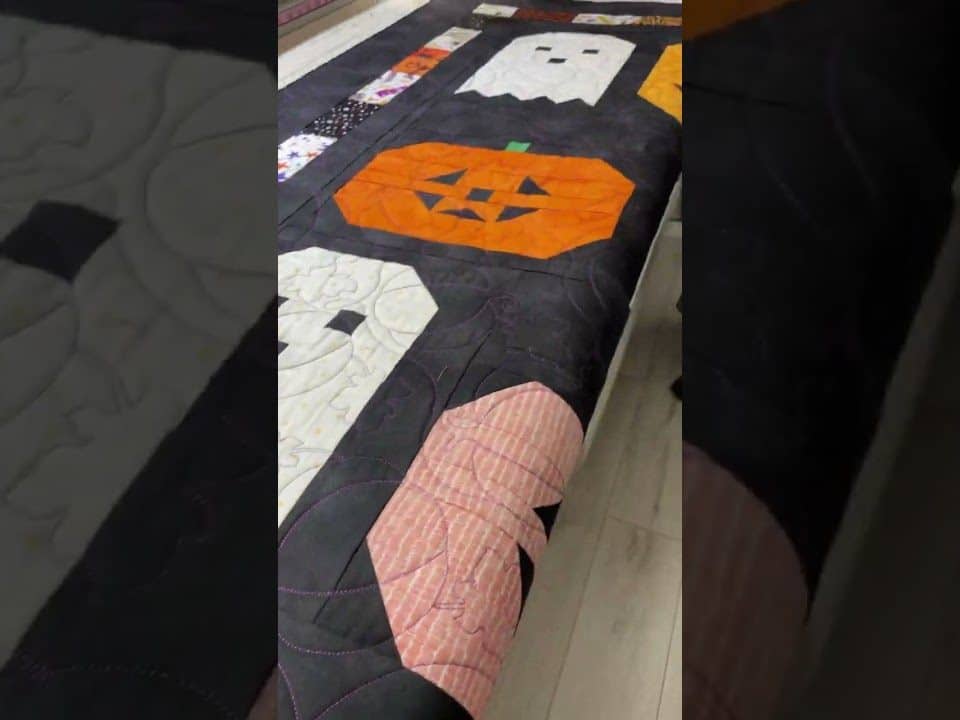 Jaimee’s “Ghosts & Pumpkins” quilt - Longarm quilted by Maynard Longarm Quilting