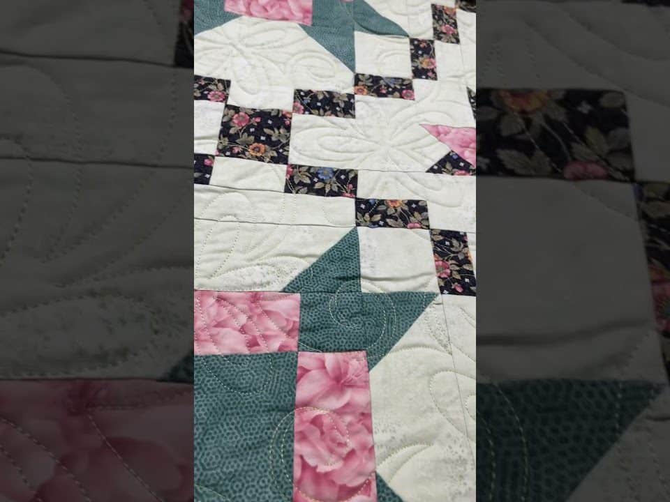 Leslie’s “Floral” quilt - Longarm quilted by Maynard Longarm Quilting