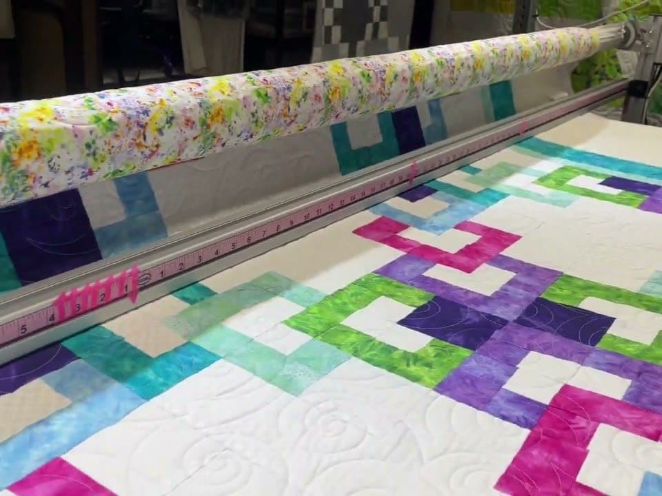 Loriann’s “Watch chain” quilt by Deb Tucker - Longarm quilted by Maynard Longarm Quilting