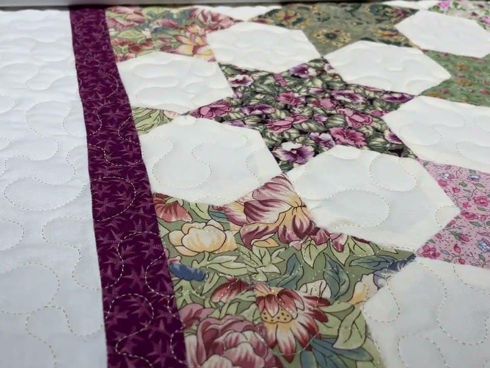 Cathie’s “Hand-pieced Stars” quilt - Longarm quilted by Maynard Longarm Quilting