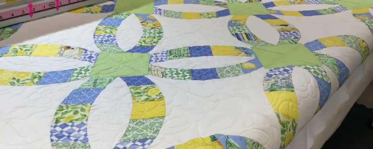 Karen’s “Metro Rings” quilt - Longarm quilted by Maynard Longarm Quilting